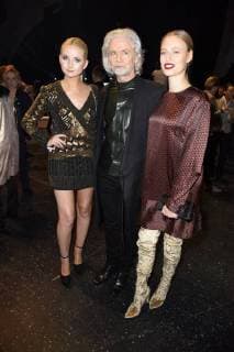 Anna Hiltrop, Hermann Buehlbecker, Cosima Auermann bei der Präsentation des Lambertz Fine Art Kalenders 2018 im Friedrichstadtpalast in Berlin am 22.11.2017