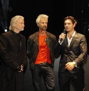 Dr. Hermann Buehlbecker (Alleininhaber Lambertz), Michael Reh, Michael Pichler bei der LAMBERTZ-Fine Art-Kalenderpraesentation im Friedrichstadtpalast Berlin.