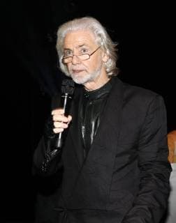 Dr. Hermann Buehlbecker (Alleininhaber LAMBERTZ) bei der LAMBERTZ-Fine Art-Kalenderpraesentation im Friedrichstadtpalast Berlin.