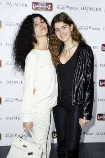 Janine White mit Tochter Gloria White bei der Präsentation vom Lambertz Kalender 2018 im Friedrichstadt Palast. Berlin, 22.11.2017