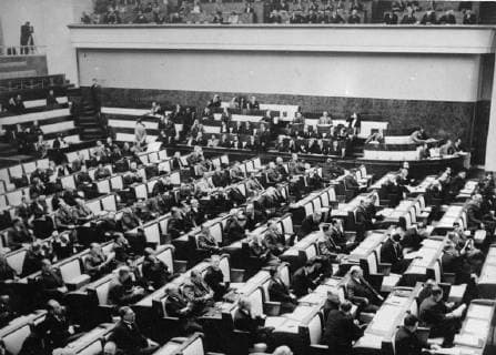 A view of the opening meeting at building. Under the presidency of the Aga Khan, the league of Nations assembly held its first meeting in the new league of Nations building at Geneva. There was no ceremony, but a resolution condemning the bombing of open Chinese towns and mask of non-combatants by Japan was supported by 52 nations. 29 September 1937., Copyright: Topfoto  UnitedArchivesEU051762