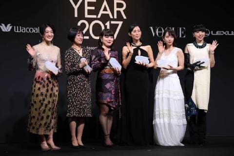 November 24, 2017, Tokyo, Japan - (L-R) Japanese artist Kom I, Naoki award author Riku Onda, comedian Buruzon Chiemi, actress Tae Kimura, actress Riho Yoshioka and choreographer Mikiko pose for photo as they receive Vogue Japan Women of the Year 2017 award in Tokyo on Friday, November 24, 2017.  (lwxa016159)