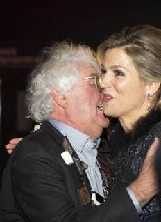 27-11-2017 Amsterdam Queen Maxima during the Prince Bernhard Cultuurfonds award at the Muziekgebouw aan ’t IJ in Amsterdam. The award, 150.000 euro, was presented to writer Geert Mak.  Copyright: xPPE WERFx
