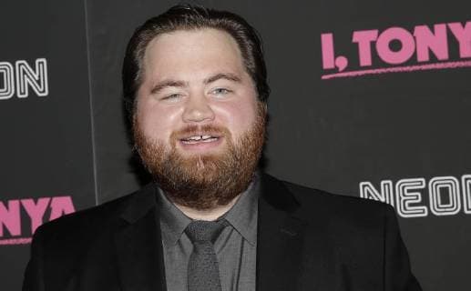 Paul Walter Hauser arrives on the red carpet at the I, Tonya New York Premiere at Village East Cinema on November 28, 2017 in New York City.  NYP20171128133 JOHNxANGELILLO