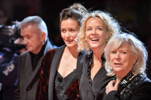 Premiere des Spielfilms - FORGET ABOUT NICK - in Essen Schauspielerin Tinka Fürst, links - Schauspielerin Katja Riemann - Mitte und Regisseurin Margarethe von Trotta, rechts am 28.11.2017 bei der Premiere des Kinofilms - Forget about Nick - in der Lichtburg in Essen. FORGET ABOUT NICK ist der neueste Film der renommierten und vielfach preisgekrönten Regisseurin Margarethe von Trotta.