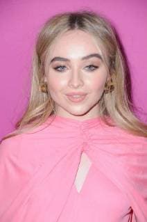 November 30, 2017 - Hollywood, CA, U.S. - 30 November 2017 - Hollywood, California - Sabrina Carpenter. Billboard Women in Music 2017 held at The Ray Dolby Ballroom. Photo Credit: AdMedia Hollywood U.S. - ZUMAa123 20171130_zaa_a123_142 Copyright: xBirdiexThompsonx