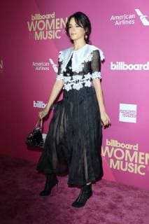 Camila Cabello (Fifth Harmony) bei der Verleihung der Billboard Women in Music Awards 2017 Ray Dolby Ballroom im Hollywood & Highland Center. Los Angeles. 30.11.2017
