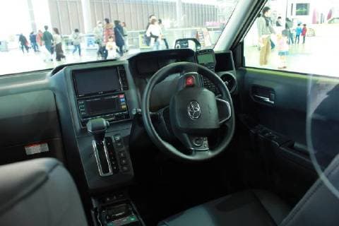 November 30, 2017 - Tokyo, Tokyo, China - Tokyo, JAPAN- November 2017:(EDITORIAL USE ONLY. CHINA OUT)..A TOYOTA JPN Taxi on display at the Toyota Automobile Museum in Tokyo, Japan. The Japan Federation of Hire-Taxi Association said that TOYOTA JPN Taxis will replace one third of old taxis by Tokyo 2020 Olympics, providing better service for foreign tourists. Tokyo China  - ZUMAs145 20171130_zaa_s145_071 Copyright: xZhaoxYadanx
