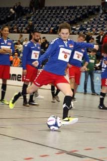 Tilman Pörzgen bem Benefiz-Fußballspiel Kicken mit Herz 2017 in der Alsterdorfer Sporthalle. Hamburg, 03.12.2017