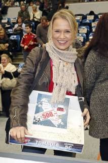 Nova Meierhenrich bem Benefiz-Fußballspiel Kicken mit Herz 2017 in der Alsterdorfer Sporthalle. Hamburg, 03.12.2017