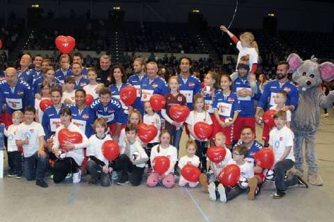 Benefiz-Fußballspiel Kicken mit Herz 2017 in der Alsterdorfer Sporthalle. Hamburg, 03.12.2017
