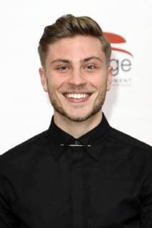 Jannik Schümann bei der Deutschlandpremiere des Musicals Kinky Boots im Operettenhaus. Hamburg, 03.12.2017