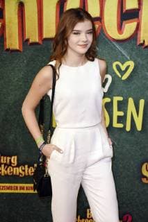 Melina Celine Hecklau bei der Premiere des Kinofilms Burg Schreckenstein 2 im Mathäser Filmpalast. München, 03.12.2017