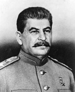 On July 29, 1944 the President of the Supreme Soviet of the U.S.S.R. decorated Marshal J.V.Stalin, suprememe comander-in-chief of the Red Army, with the Order of Victory fro exceptional services in organising and conducting offensive prepartions of the Red Army. 29 July 1944 Supplied by: SCRSS - Society for Co-operation in Russian & Soviet Studies., Russia Federation Copyright: Topfoto  !ACHTUNG AUFNAHMEDATUM GESCHÄTZT! UnitedArchivesScrss000501