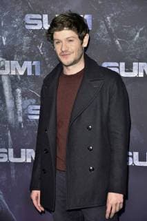 Iwan Rheon bei der Premiere des Kinofilms S.U.M. 1 im CineStar Sony Center. Berlin, 04.12.2017