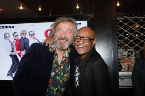 BRUNO LOCHET EMILE & IMAGES NEWS: Avant premiere STARS 80, La suite - Paris - 05 12 2017 CleaCastel Panoramic 