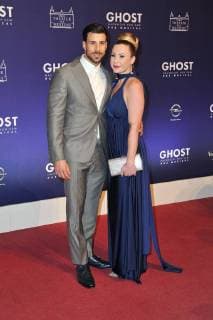Leonard Freier und seine Freundin Caona bei der Ghost - Das Musical Premiere am 7.12.2017 in Berlin Ghost - Das Musical Premiere am 7.12.2017 in Berlin