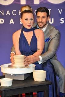 Leonard Freier und seine Freundin Caona bei der Ghost - Das Musical Premiere am 7.12.2017 in Berlin Ghost - Das Musical Premiere am 7.12.2017 in Berlin