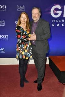 Harold Faltermeyer mit Lebensgefährtin Birgitt Wolff bei der Gala-Premiere von Ghost - Das Musical im Stage Theater des Westens. Berlin, 07.12.2017