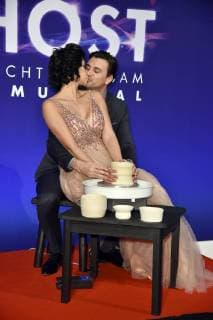 Micaela Schäfer mit Freund Felix Steiner bei der Gala-Premiere von Ghost - Das Musical im Stage Theater des Westens. Berlin, 07.12.2017