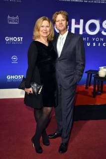 Marion Kracht mit Ehemann Berthold Manns bei der Gala-Premiere von Ghost - Das Musical im Stage Theater des Westens. Berlin, 07.12.2017