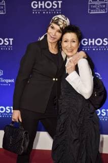 Anouschka Renzi und Renan Demirkan bei der Gala-Premiere von Ghost - Das Musical im Stage Theater des Westens. Berlin, 07.12.2017