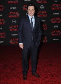 December 9, 2017 - Los Angeles, CA, U.S. - 09 December 2017 - Los Angeles, California - Benicio Del Toro. Premiere Of Disney Pictures And Lucasfilm s Star Wars: The Last Jedi held at The Shrine Auditorium in Los Angeles Photo Credit: AdMedia Los Angeles U.S. - ZUMAa123 20171209_zaa_a123_086 Copyright: xBirdiexThompsonx