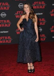 December 9, 2017 - Los Angeles, CA, U.S. - 09 December 2017 - Los Angeles, California - Sofia Vergara. Premiere Of Disney Pictures And Lucasfilm s Star Wars: The Last Jedi held at The Shrine Auditorium in Los Angeles Photo Credit: AdMedia Los Angeles U.S. - ZUMAa123 20171209_zaa_a123_121 Copyright: xBirdiexThompsonx
