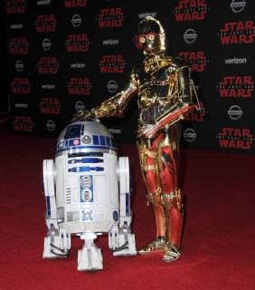 December 9, 2017 - Los Angeles, CA, U.S. - 09 December 2017 - Los Angeles, California - R2-D2, C-3PO. Premiere Of Disney Pictures And Lucasfilm s Star Wars: The Last Jedi held at The Shrine Auditorium in Los Angeles Photo Credit: AdMedia Los Angeles U.S. - ZUMAa123 20171209_zaa_a123_131 Copyright: xBirdiexThompsonx