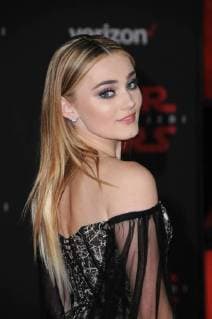 December 9, 2017 - Los Angeles, CA, U.S. - 09 December 2017 - Los Angeles, California - Meg Donnelly. Premiere Of Disney Pictures And Lucasfilm s Star Wars: The Last Jedi held at The Shrine Auditorium in Los Angeles Photo Credit: AdMedia Los Angeles U.S. - ZUMAa123 20171209_zaa_a123_180 Copyright: xBirdiexThompsonx