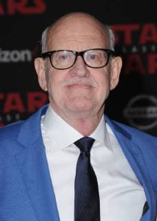 December 9, 2017 - Los Angeles, CA, U.S. - 09 December 2017 - Los Angeles, California - Frank Oz. Premiere Of Disney Pictures And Lucasfilm s Star Wars: The Last Jedi held at The Shrine Auditorium in Los Angeles Photo Credit: AdMedia Los Angeles U.S. - ZUMAa123 20171209_zaa_a123_263 Copyright: xBirdiexThompsonx