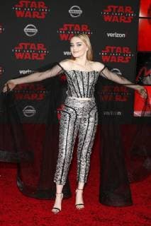 Meg Donnelly bei der Star Wars: The Last Jedi Film Premiere am 9.12.2017 in Los Angeles Star Wars: The Last Jedi World Premiere in Los Angeles, 2017