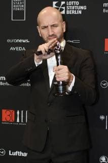 Evgueni Galperine mit dem Preis für die beste Musik in Nelyubov Loveless bei der Verleihung des 30. Europäischen Filmpreises 2017 im Haus der Berliner Festspiele. Berlin, 09.12.2017