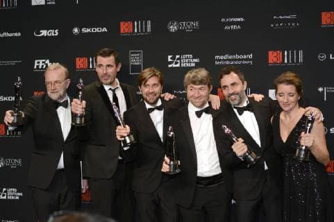 Meinholf Zurhorst, Claes Bang, Ruben Östlund, Philippe Bober, Erik Hemmendorff und Josefin Asberg bei der Verleihung des 30. Europäischen Filmpreises 2017 im Haus der Berliner Festspiele. Berlin, 09.12.2017