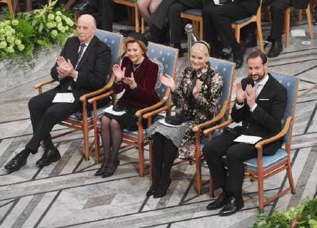 Norwegian King Harald, Queen Sonja, Crown Princess Mette Marit and Crown Prince Haakon attend the Nobel Peace Prize Ceremony at City Hall in Oslo on December 10, 2017.  LON20171210132 RUNExHELLESTAD