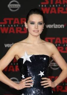 LOS ANGELES, CA - DECEMBER 9: Daisy Ridley, at Premiere Of Disney Pictures And Lucasfilm s Star Wars: The Last Jedi at Shrine Auditorium in Los Angeles, California on December 9, 2017. Copyright: xFayexSadoux