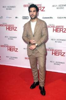 Elyas M Barek bei der Premiere des Kinofilms Dieses bescheuerte Herz im Mathäser Filmpalast. München, 11.12.2017