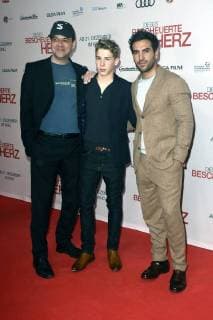 Marc Rothemund, Philip Noah Schwarz und Elyas M Barek bei der Premiere des Kinofilms Dieses bescheuerte Herz im Mathäser Filmpalast. München, 11.12.2017