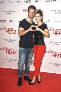 Sebastian Pannek und Clea-Lacy Juhn bei der Premiere des Kinofilms Dieses bescheuerte Herz im Mathäser Filmpalast. München, 11.12.2017