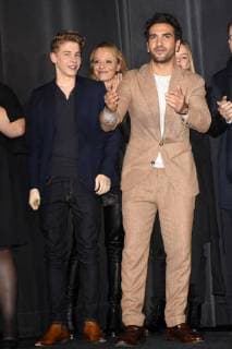 Philip Noah Schwarz und Elyas M Barek bei der Premiere des Kinofilms Dieses bescheuerte Herz im Mathäser Filmpalast. München, 11.12.2017