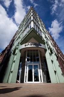 Architektur von Gottfried Böhm General view of the entrance to the European-Iranian Trade Bank AG eihbank (Europaeisch-Iranische Handelsbank) in the northern German town of Hamburg September 15, 2010. Die Europaeisch-Iranische Handelsbank, Eihbank am 15.09.2010 in Hamburg, Deutschland. *** Iranian Trade Bank in the northern German city of Hamburg September 15 2010 The European Iranische Handelsbank Eihbank on 15 09 2010 in Hamburg Germany