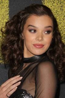 Hailee Steinfeld at the World Premiere of Universal Pictures Pitch Perfect 3 held at Dolby Theater in Hollywood, CA, December 12, 2017.  Copyright: xJosephxMartinezx 33494_030JM