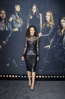 LOS ANGELES - DEC 12: Hailee Steinfeld at the Pitch Perfect 3 Premiere at the Dolby Theater on December 12, 2017 in Los Angeles, CA  Copyright: xHPAx xIPAx xHutchinsxPhotox