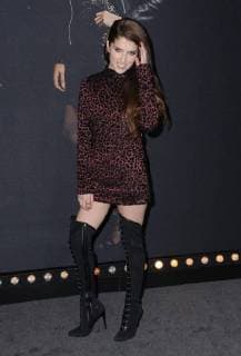 December 12, 2017 - Hollywood, CA, U.S. - 11 December 2017 - Hollywood, California - Anna Kendrick. Pitch Perfect 3 Los Angeles Premiere held at Dolby Theatre in Hollywood. Photo Credit: AdMedia Hollywood U.S. - ZUMAa123 20171212_zaa_a123_004 Copyright: xBirdiexThompsonx