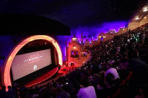 salle de cinema du grand rex NEWS: Avant premiere Star Wars Les derniers Jedi au Grand Rex - Paris - 13 12 2017 CleaCastel Panoramic 