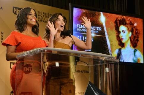 Actresses Niecy Nash (L) and Olivia Munn announce nominations onstage for the 24th annual SAG Awards at the Pacific Design Center in West Hollywood, California on December 13, 2017. Winners will be announced during a live Simulcast on Sunday, January 21.  LAP2017121312 JIMxRUYMEN