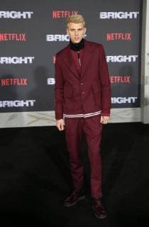 WESTWOOD, CA - DECEMBER 13: Machine Gun Kelly, at Premiere Of Netflix s Bright at The Regency Village Theatre, In Hollywood, California on December 13, 2017. Copyright: xFayexSadoux