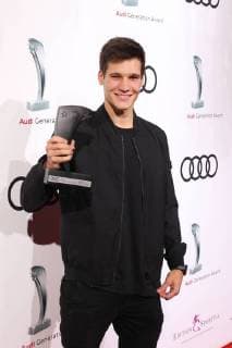 Wincent Weiss, Audi Generation Award 2017 im Hotel Bayerischer Hof in Muenchen am 13.12.2017
