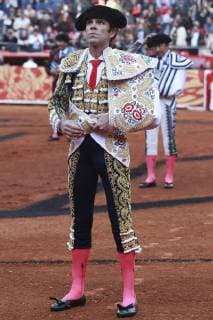 Josa Tomas beim Charity-Stierkampf zugunsten der Erdbebenopfer in der Stierkampfarena La Monumental. Mexiko-Stadt, 13.12.2017 Jose Tomas