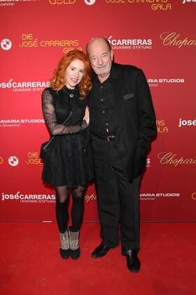 Ralph Siegel mit Freundin Laura Kaefer, JosŽ Carreras Gala 2017 im Bavaria Filmstadt - Geiselgasteig am 14.12.2017